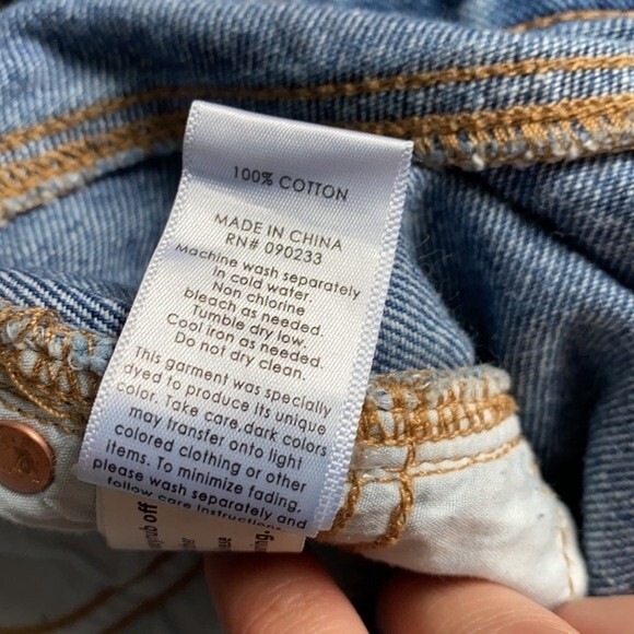 Pacsun Jean Skirt Denim Blue Mini Women's Size 28 Two Tone Raw Hem Button Fly - Picture 5 of 8